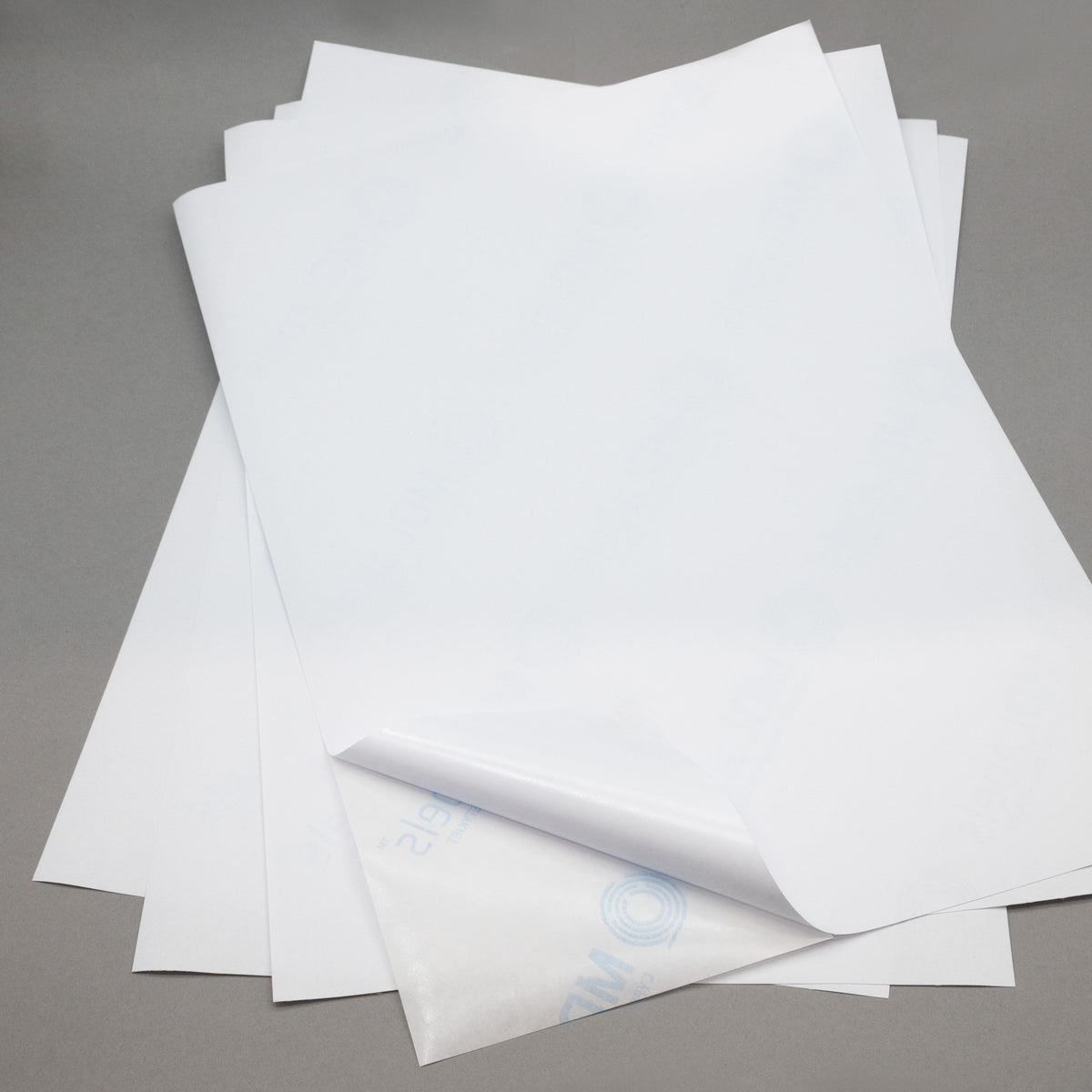 Self-adhesive labels on A4 sheets 105x49,7mm 100 sheets