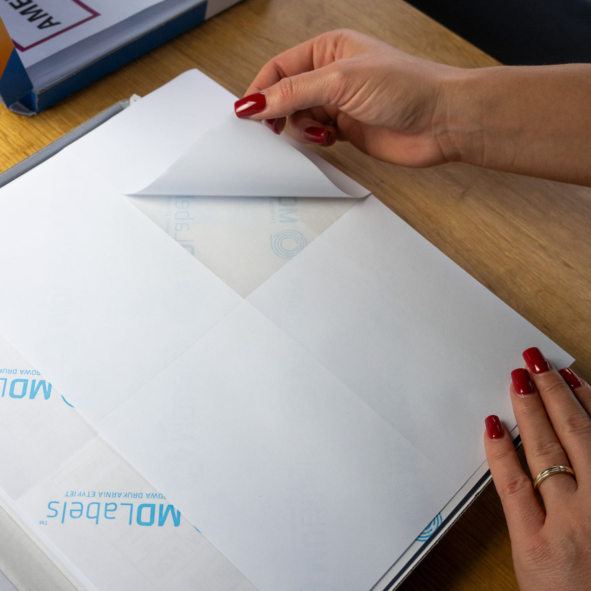 Labels on A4 INPOST A4 105x148 self-adhesive 100 sheets